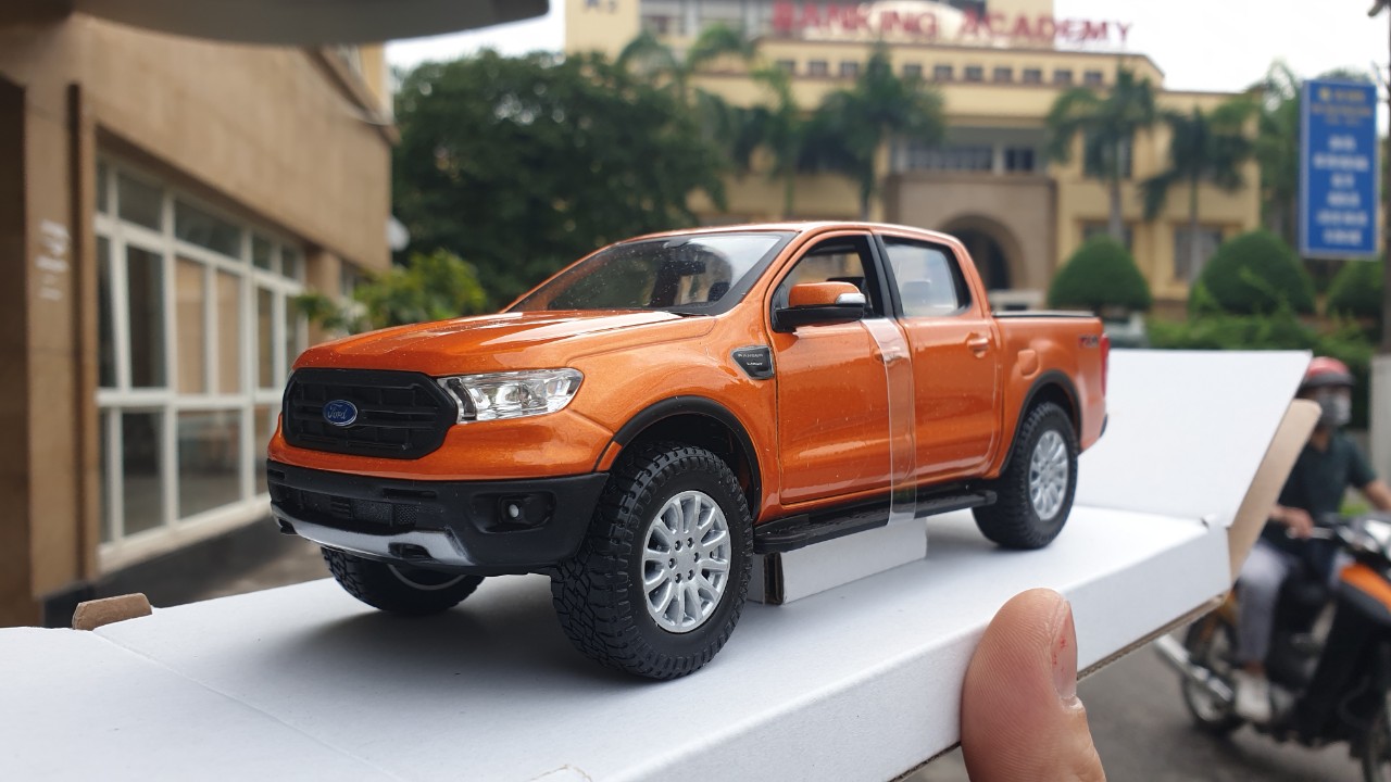 Mô hình xe Ford Ranger